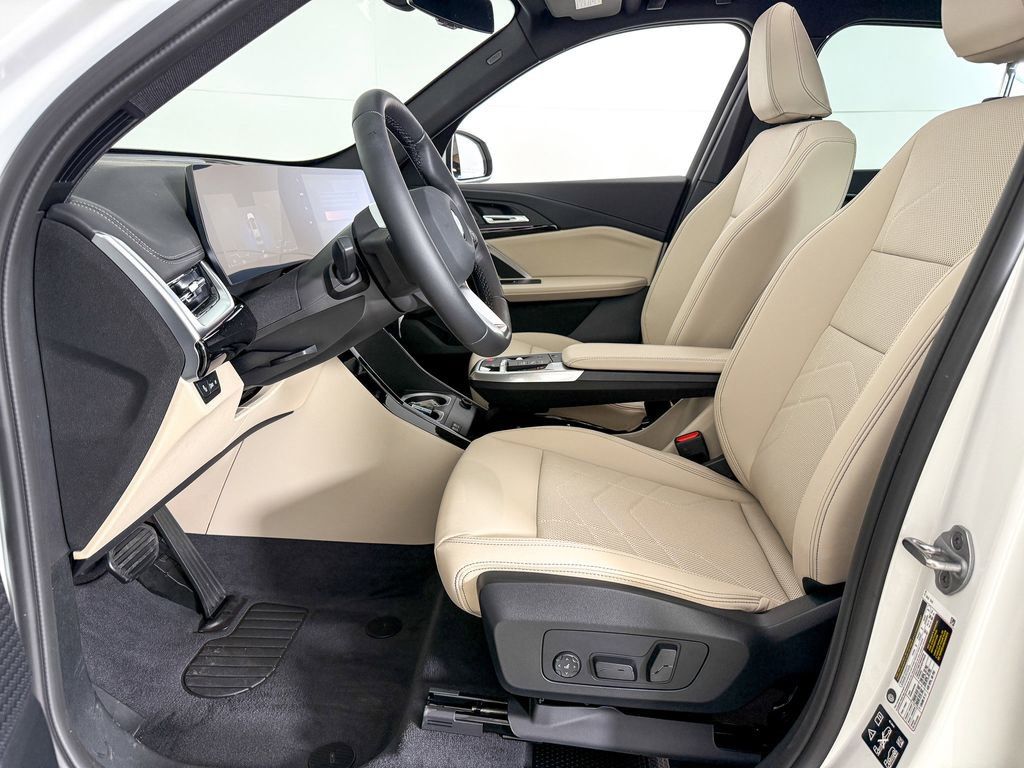 Thumbnail: 2025 BMW X1 - 34