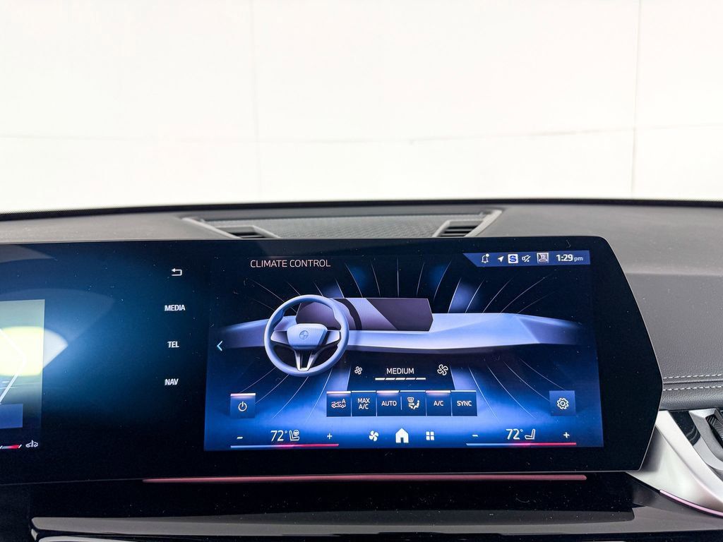 Thumbnail: 2025 BMW X1 - 45