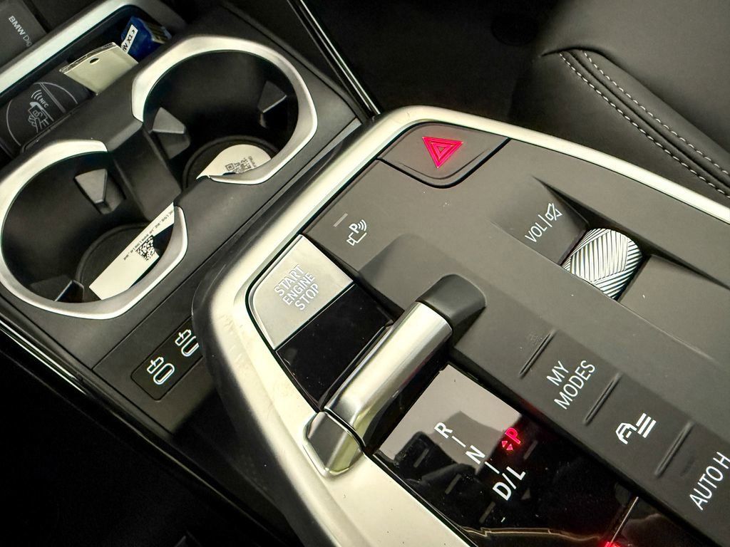 Thumbnail: 2025 BMW X1 - 8