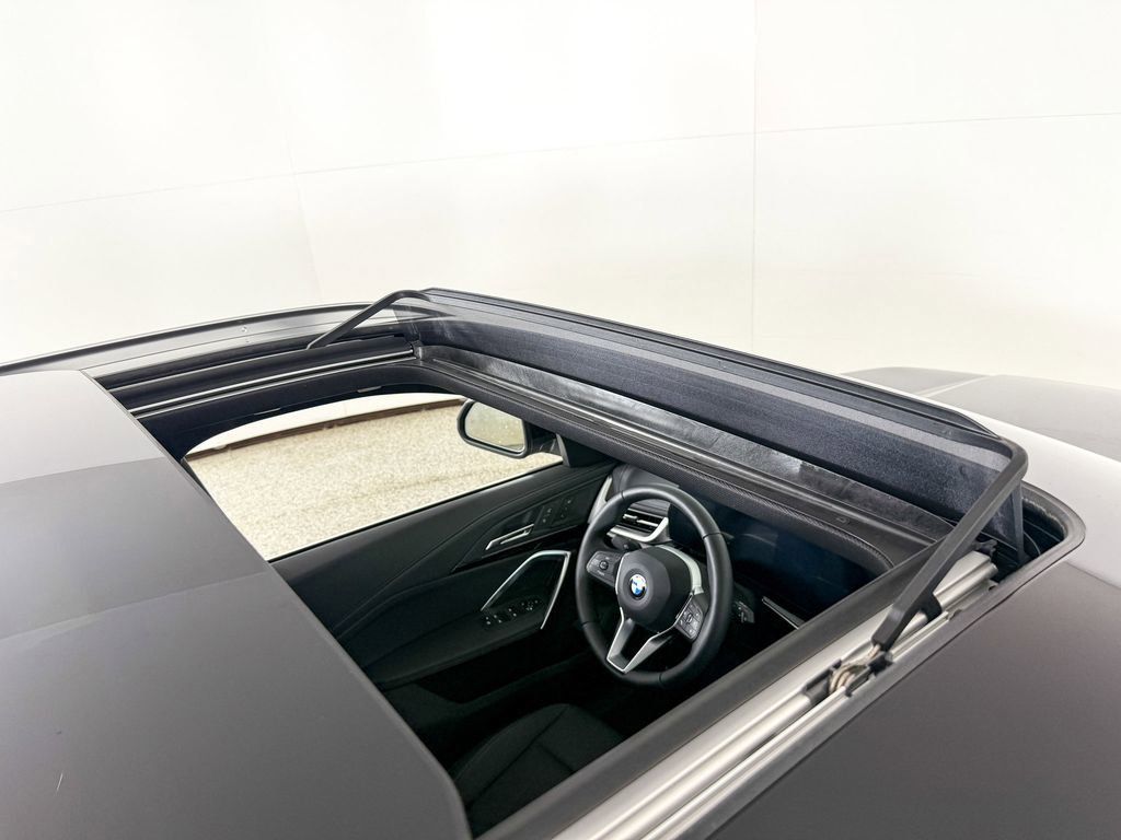 Thumbnail: 2025 BMW X1 - 28