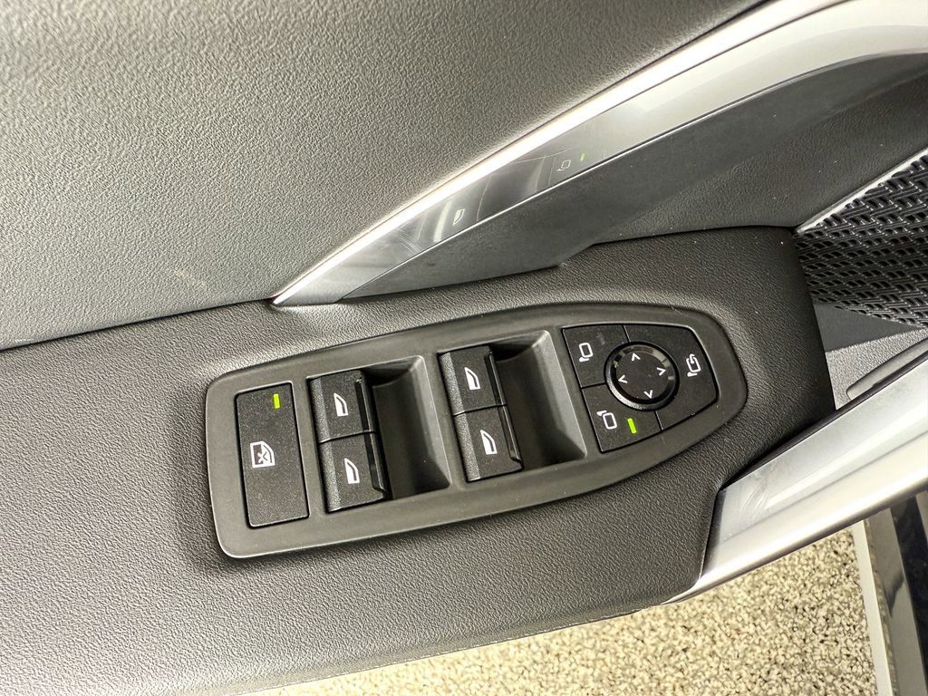 Thumbnail: 2025 BMW X1 - 38