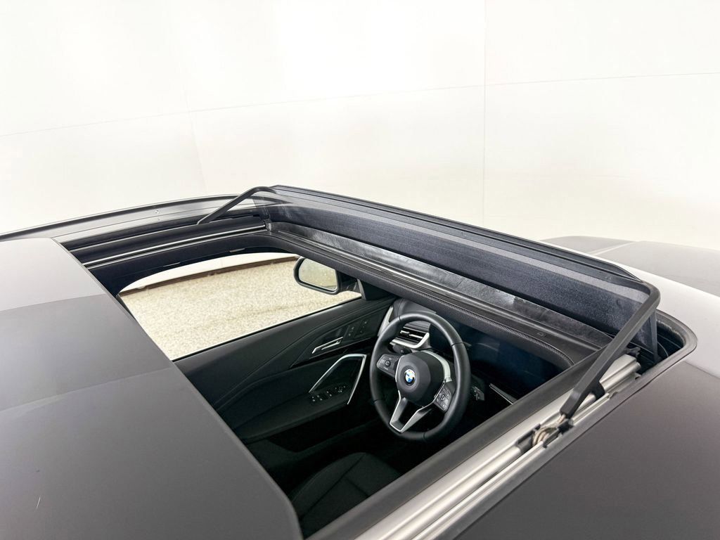 Thumbnail: 2025 BMW X1 - 28
