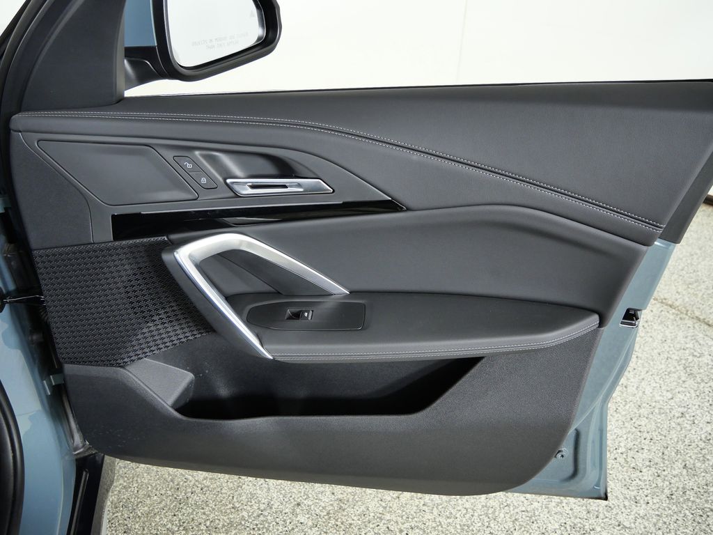 Thumbnail: 2025 BMW X1 - 29