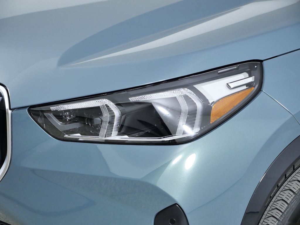 Thumbnail: 2025 BMW X1 - 17