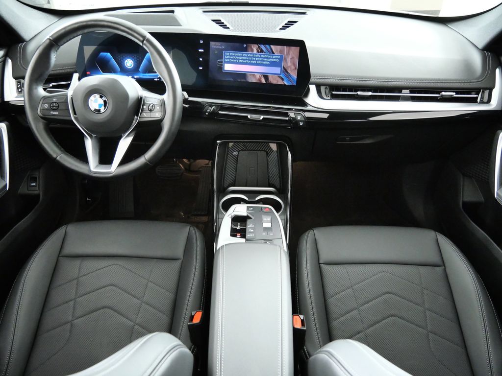 Thumbnail: 2025 BMW X1 - 2
