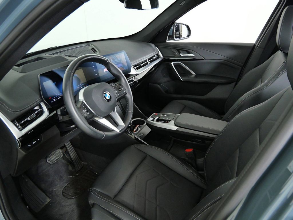 Thumbnail: 2025 BMW X1 - 36