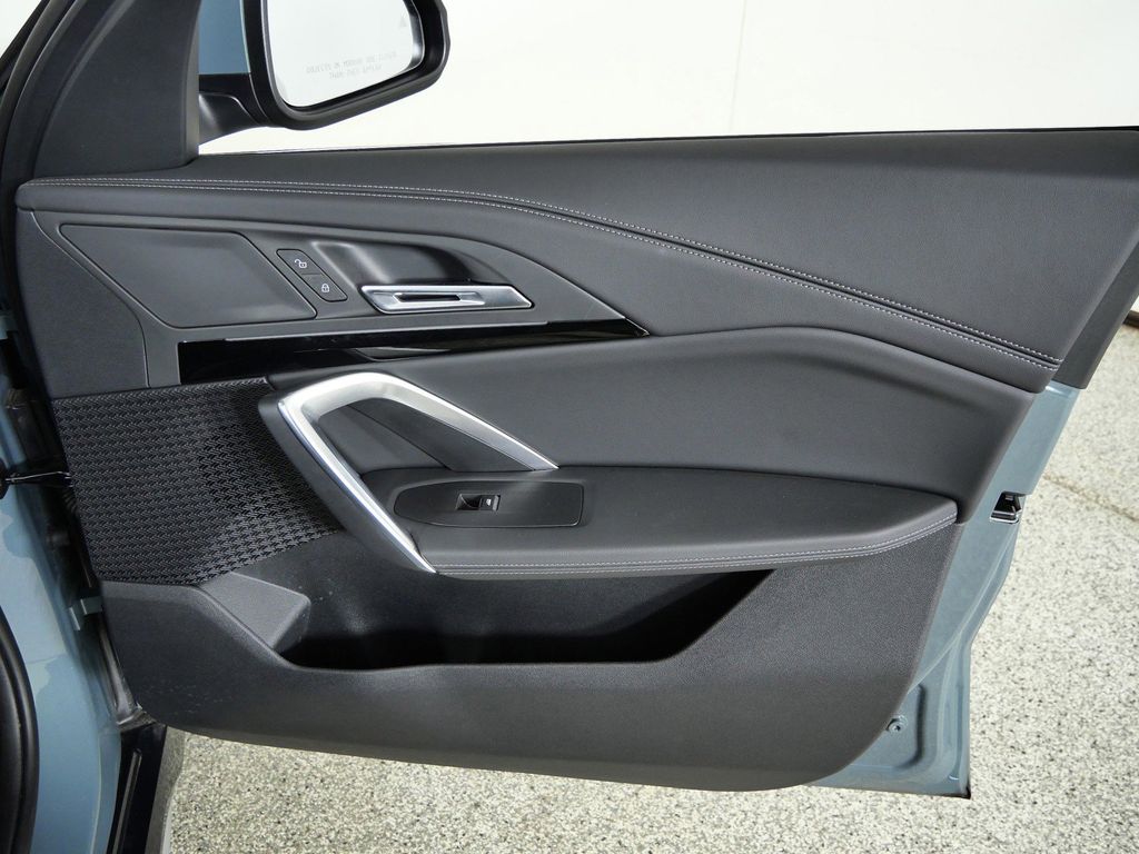 Thumbnail: 2025 BMW X1 - 27