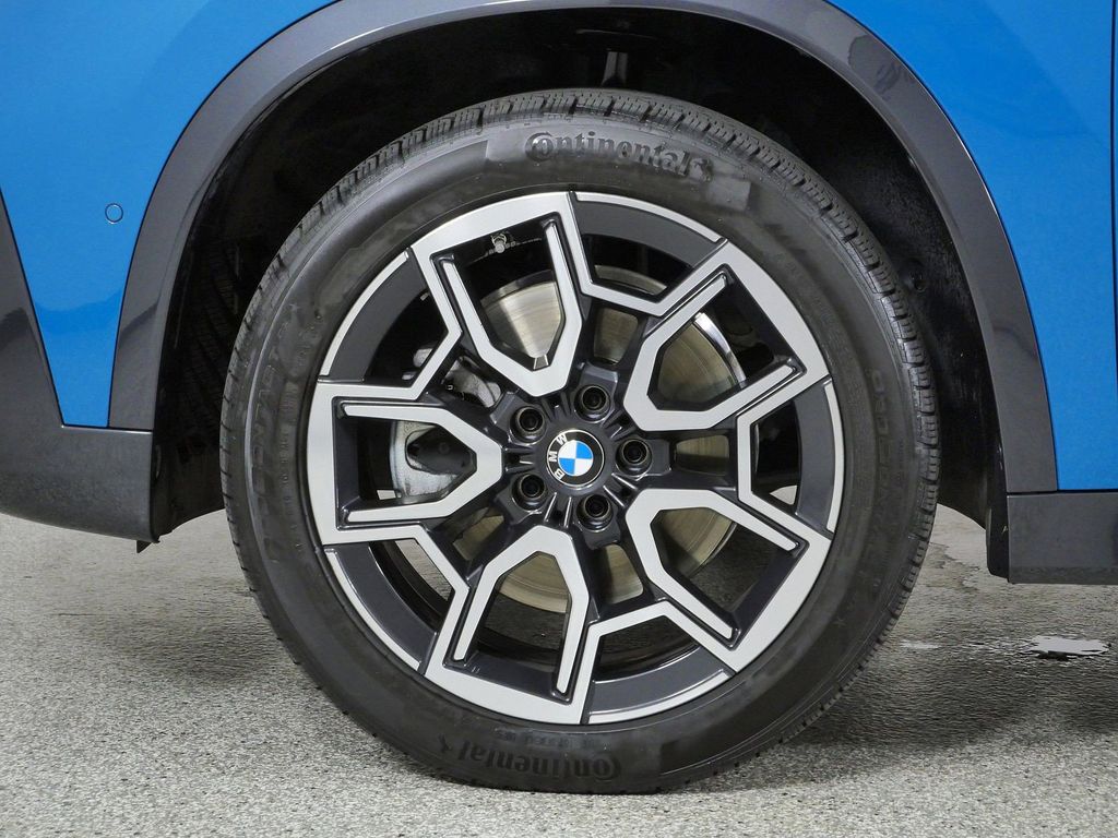 Thumbnail: 2025 BMW X1 - 26