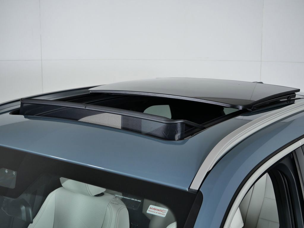 Thumbnail: 2026 BMW X1 - 24