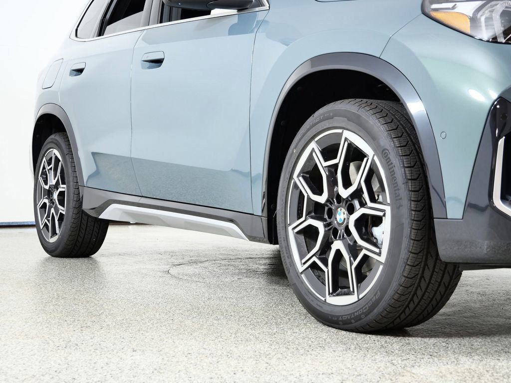 Thumbnail: 2026 BMW X1 - 8