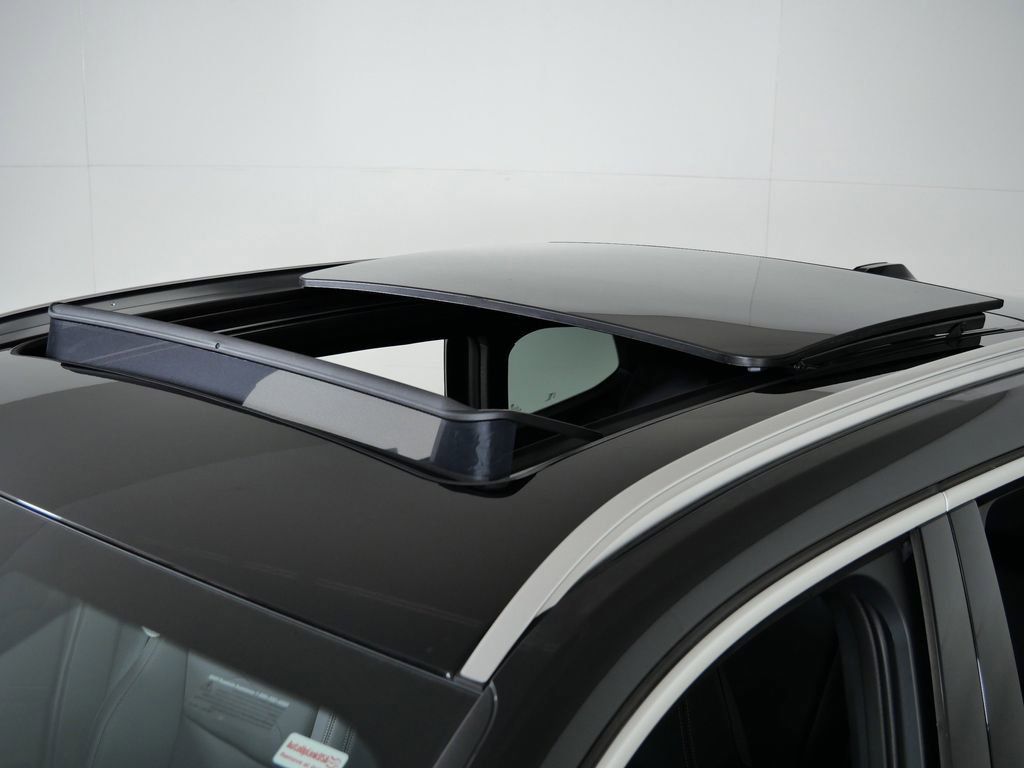 Thumbnail: 2026 BMW X1 - 24