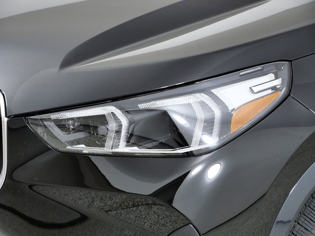 Thumbnail: 2026 BMW X1 - 15