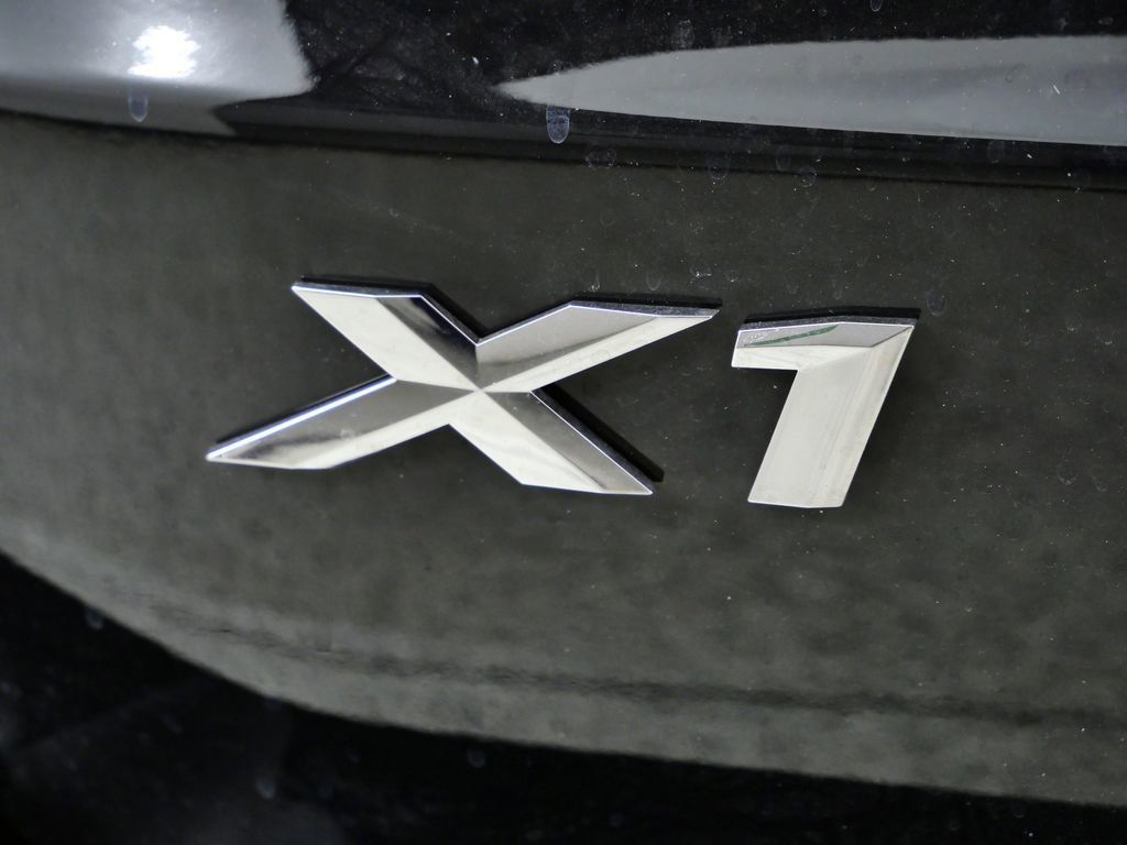 Thumbnail: 2026 BMW X1 - 21