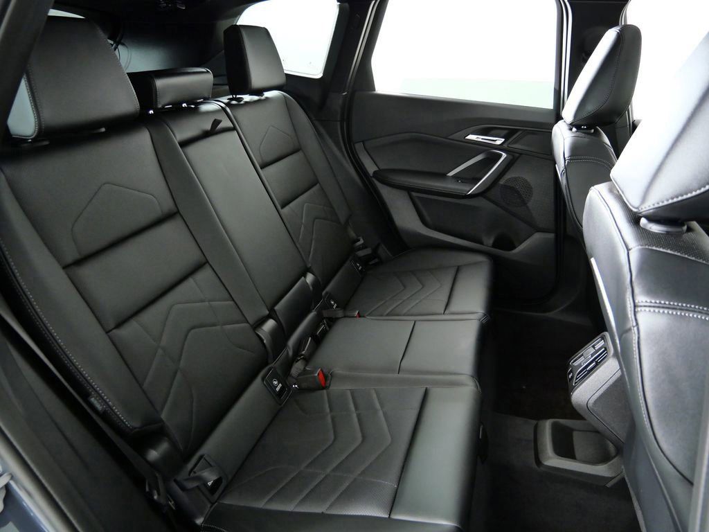 Thumbnail: 2026 BMW X1 - 30