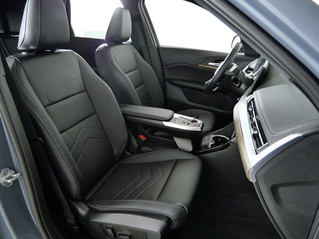 Thumbnail: 2026 BMW X1 - 9