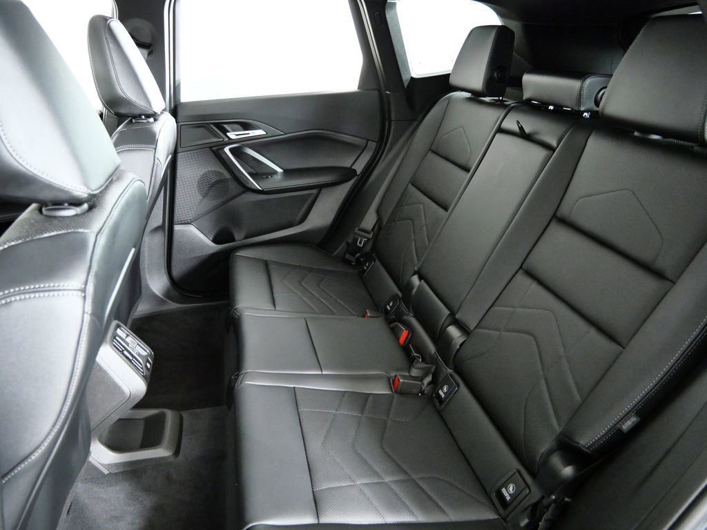 Thumbnail: 2026 BMW X1 - 34