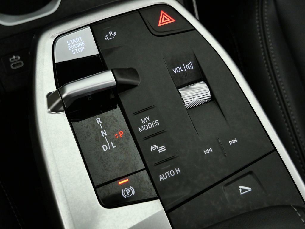 Thumbnail: 2026 BMW X1 - 12