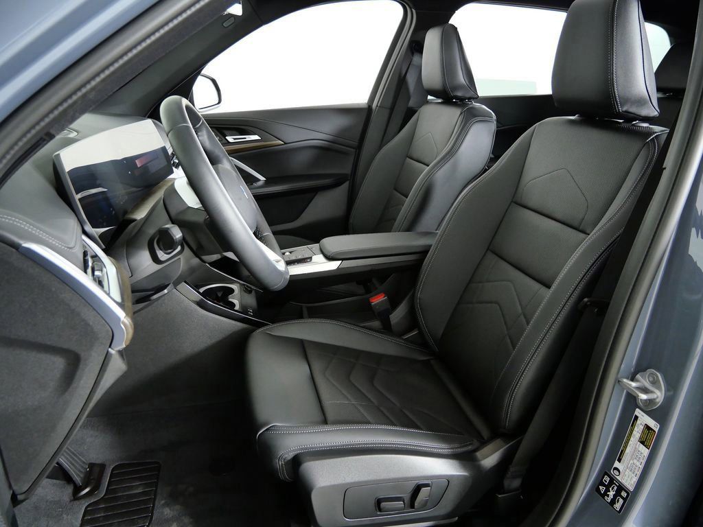 Thumbnail: 2026 BMW X1 - 37