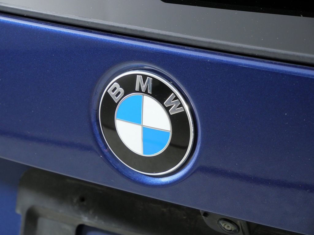 Thumbnail: 2023 BMW X1 - 22