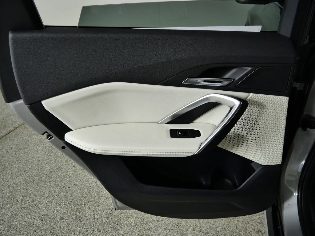 Thumbnail: 2026 BMW X1 - 31