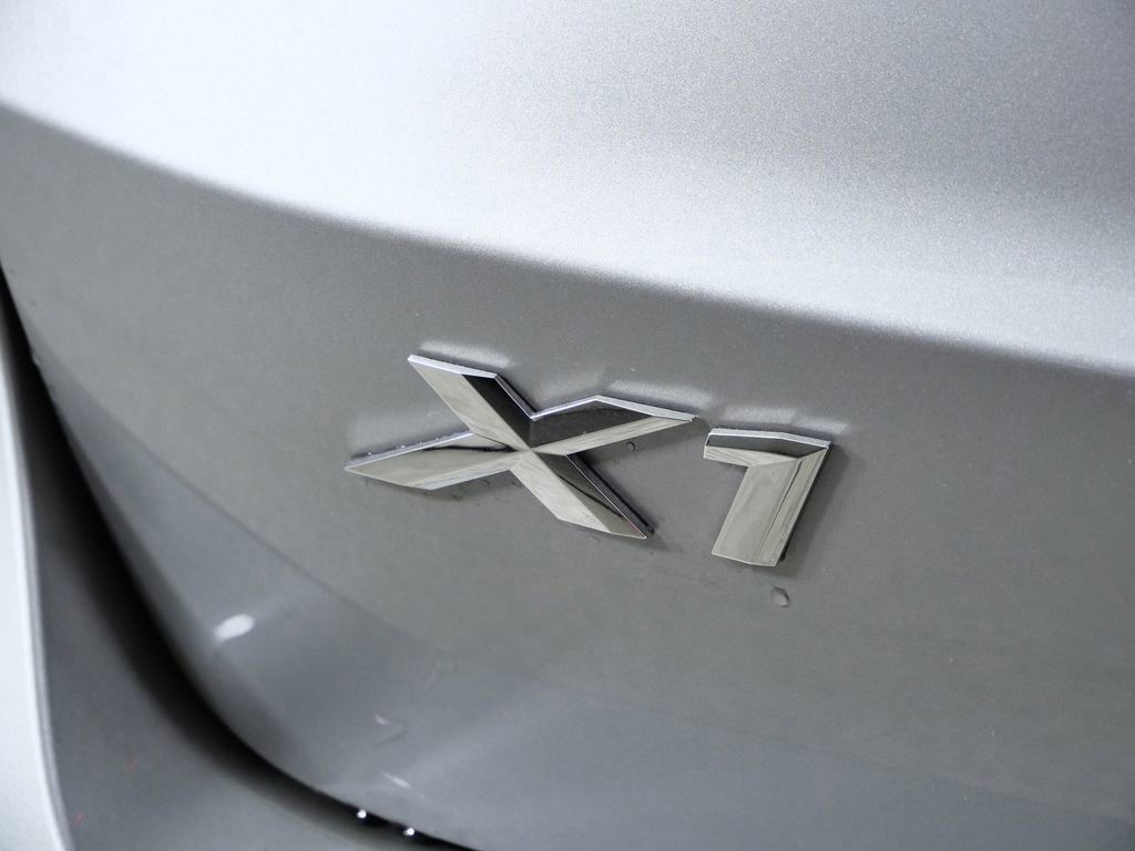 Thumbnail: 2026 BMW X1 - 22