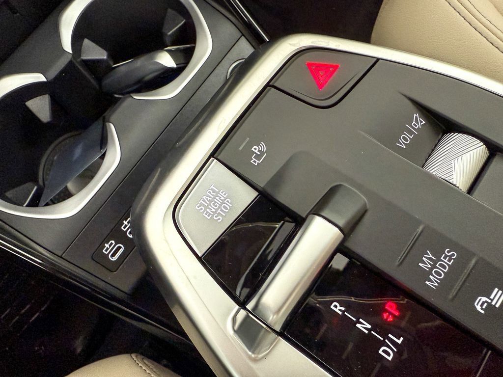 Thumbnail: 2025 BMW X1 - 8