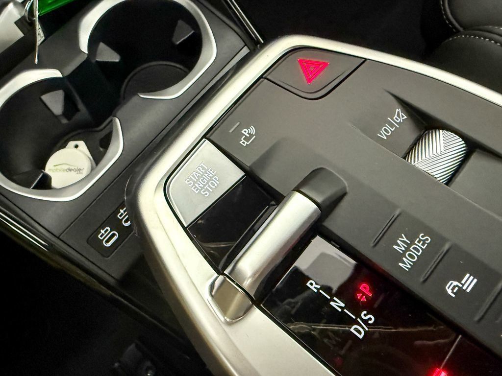 Thumbnail: 2025 BMW X1 - 9