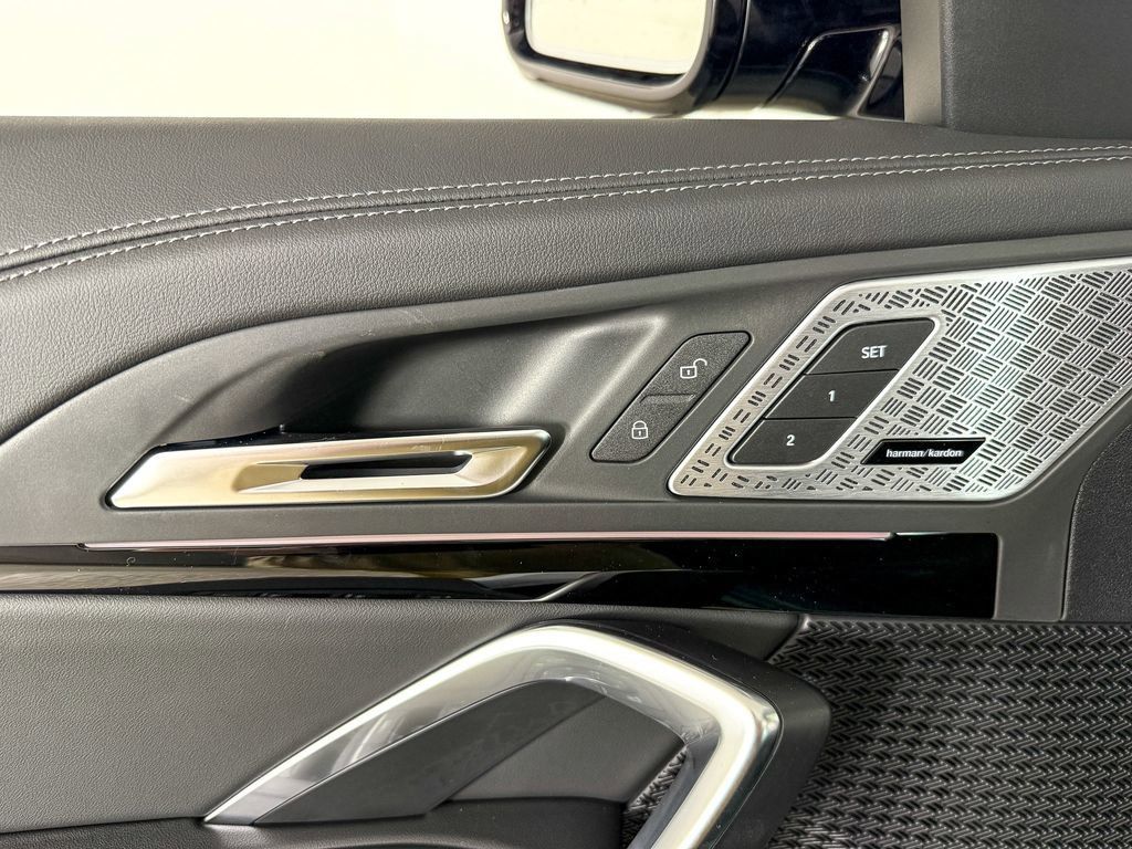 Thumbnail: 2025 BMW X1 - 37