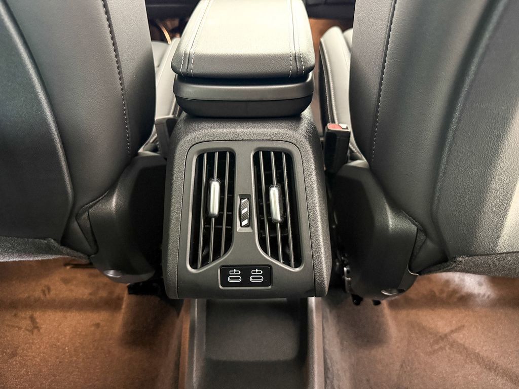 Thumbnail: 2025 BMW X1 - 14