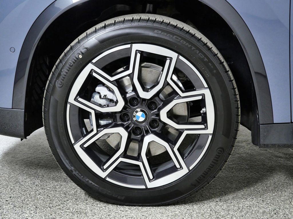 Thumbnail: 2026 BMW X1 - 26