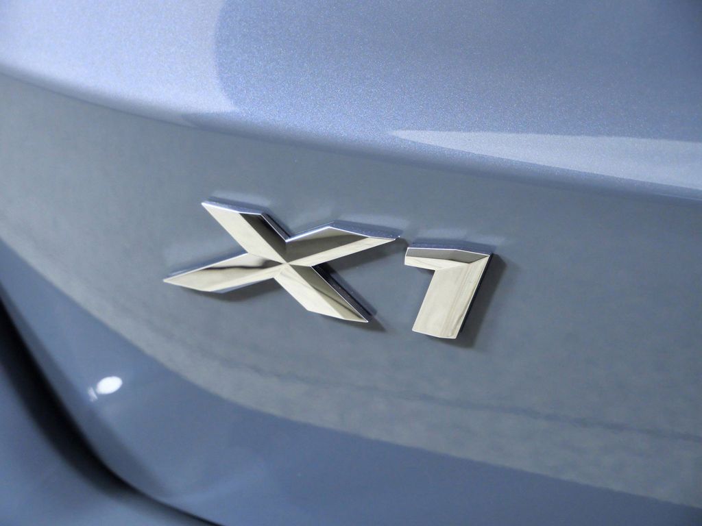 Thumbnail: 2026 BMW X1 - 23