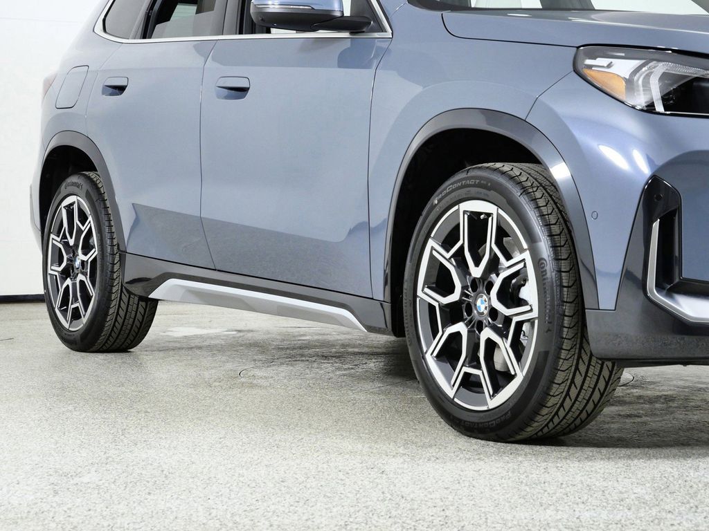 Thumbnail: 2026 BMW X1 - 8