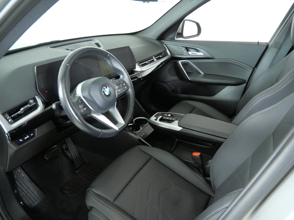 Thumbnail: 2023 BMW X1 - 37