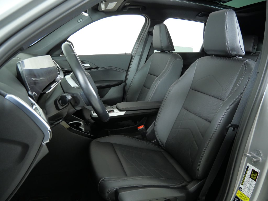 Thumbnail: 2023 BMW X1 - 38