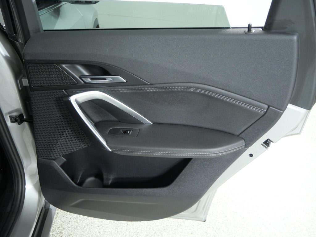 Thumbnail: 2023 BMW X1 - 30