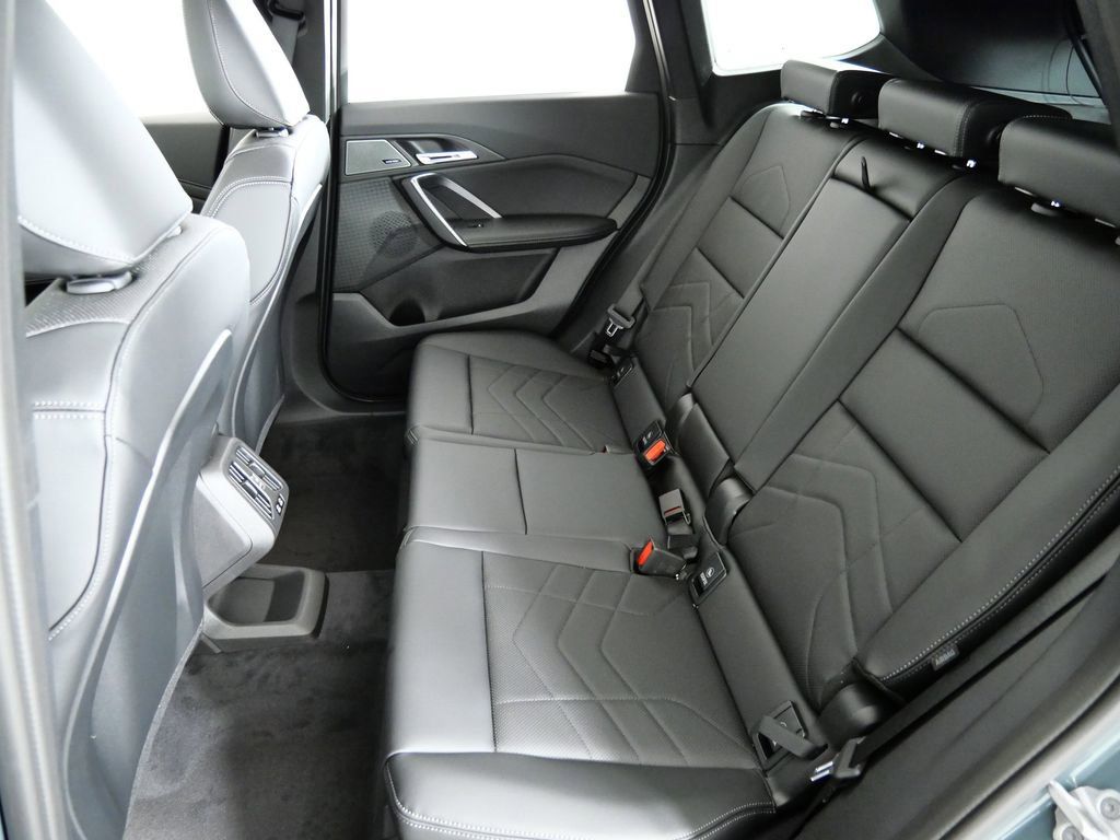 Thumbnail: 2026 BMW X1 - 35