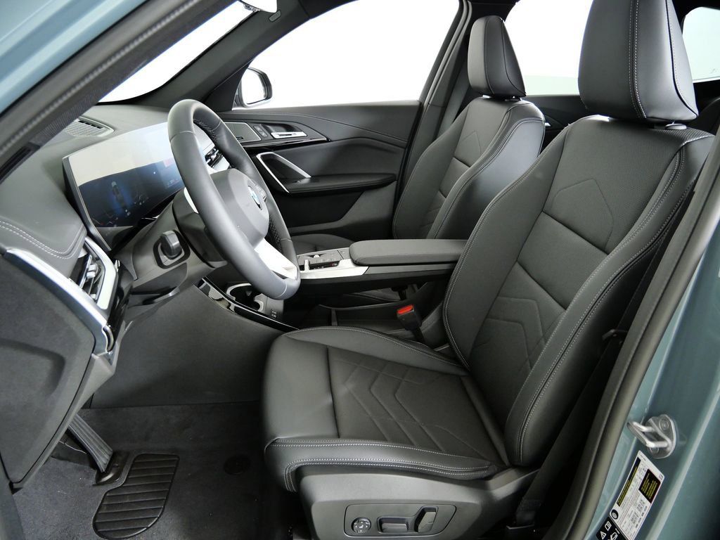 Thumbnail: 2026 BMW X1 - 38