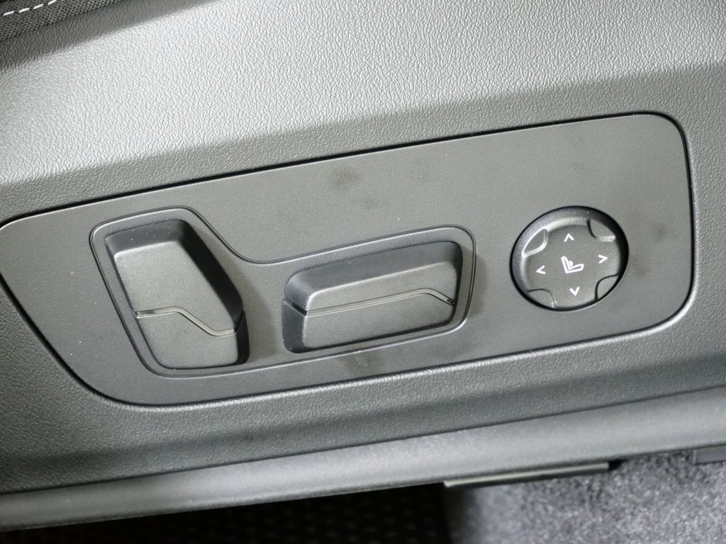 Thumbnail: 2026 BMW X1 - 29