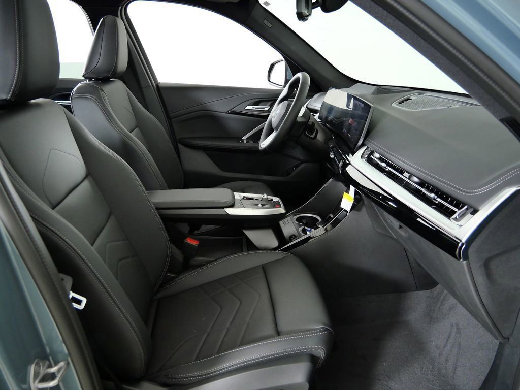 Thumbnail: 2026 BMW X1 - 9