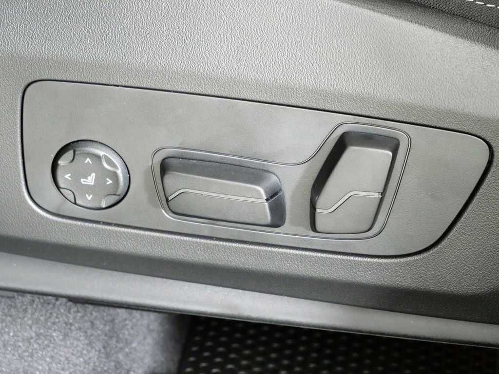Thumbnail: 2026 BMW X1 - 42