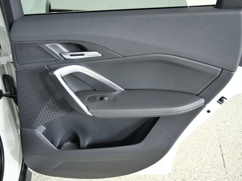 Thumbnail: 2026 BMW X1 - 27