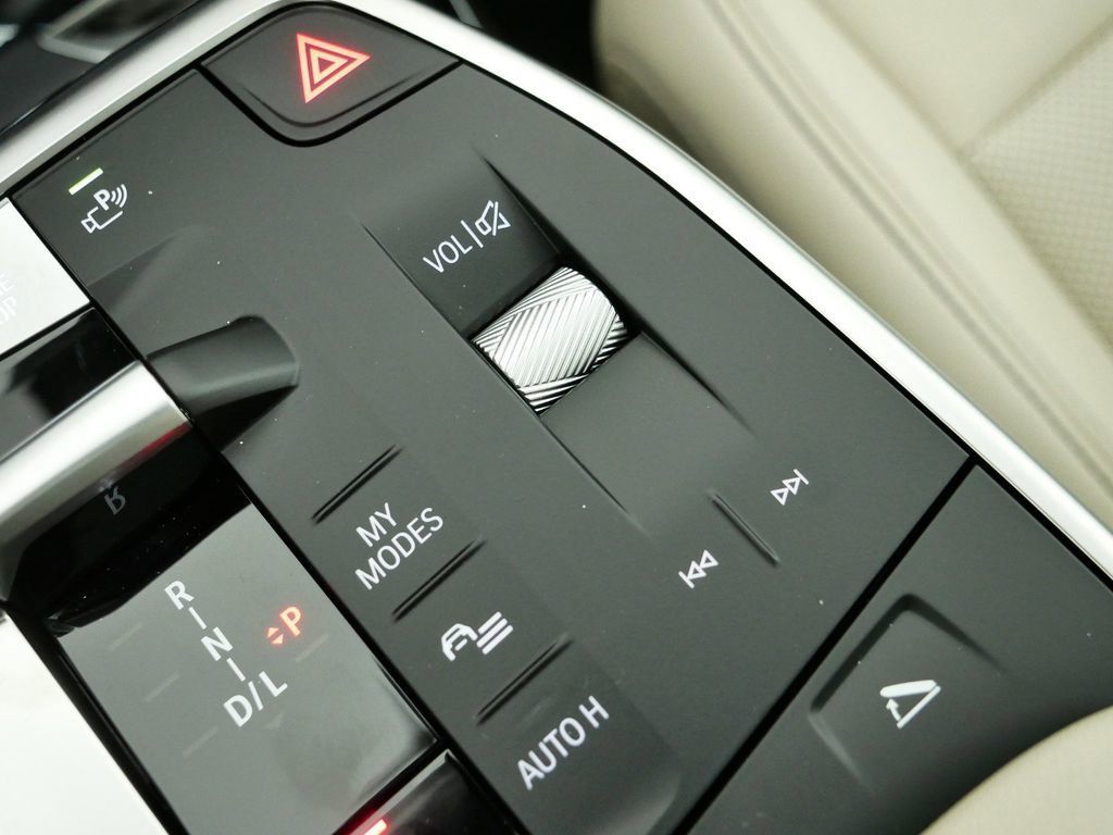 Thumbnail: 2025 BMW X1 - 49