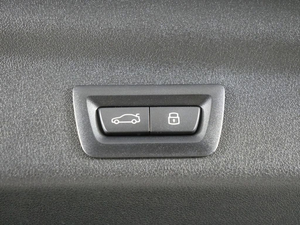 Thumbnail: 2025 BMW X1 - 30