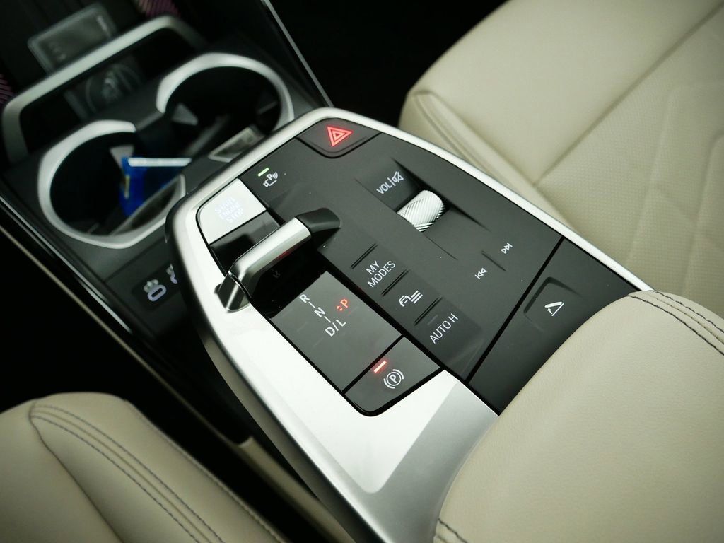 Thumbnail: 2025 BMW X1 - 48