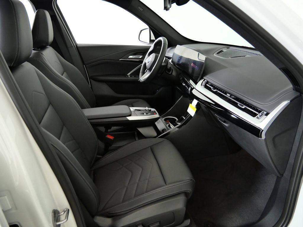 Thumbnail: 2026 BMW X1 - 8