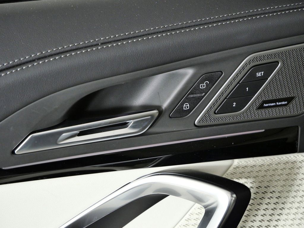 Thumbnail: 2026 BMW X1 - 40