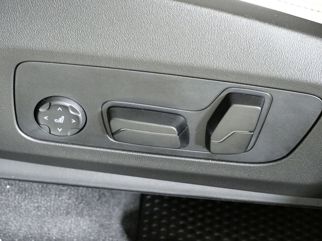 Thumbnail: 2026 BMW X1 - 41