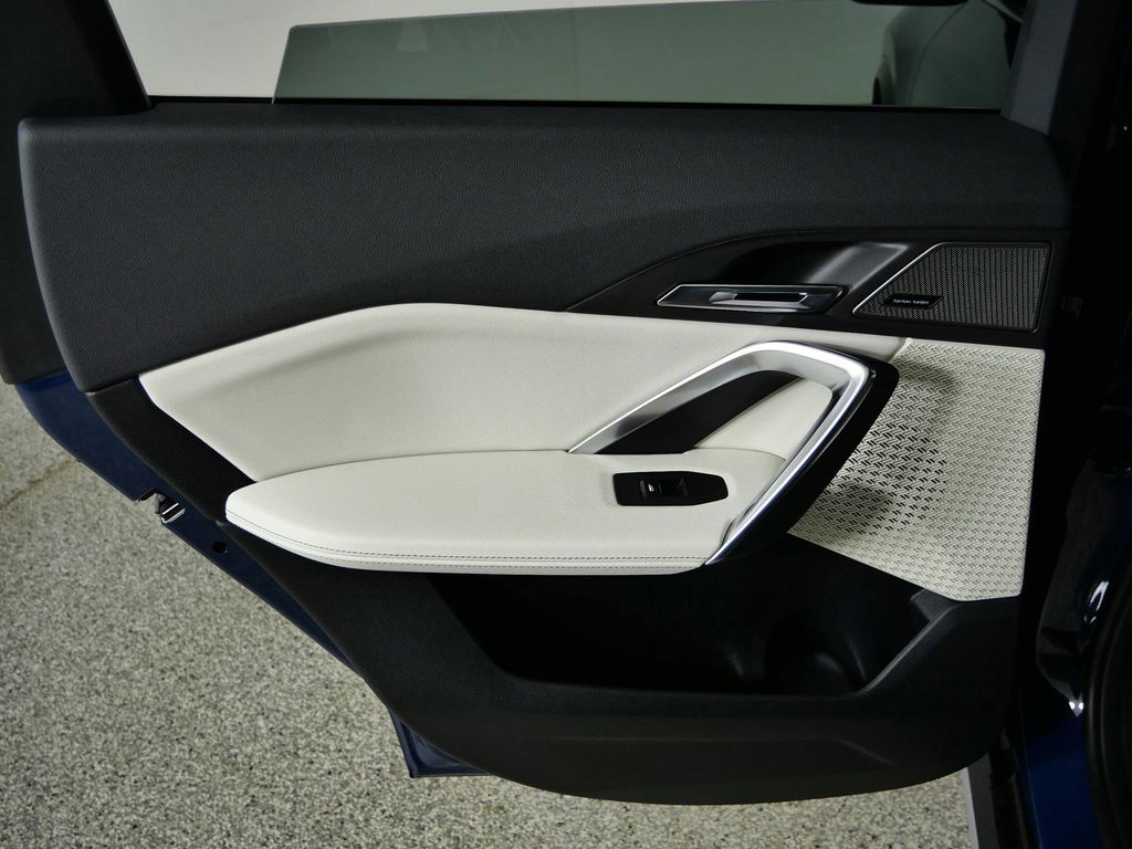 Thumbnail: 2026 BMW X1 - 33
