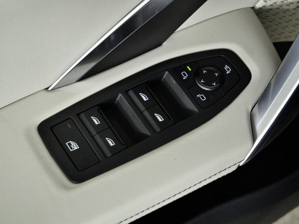 Thumbnail: 2026 BMW X1 - 39