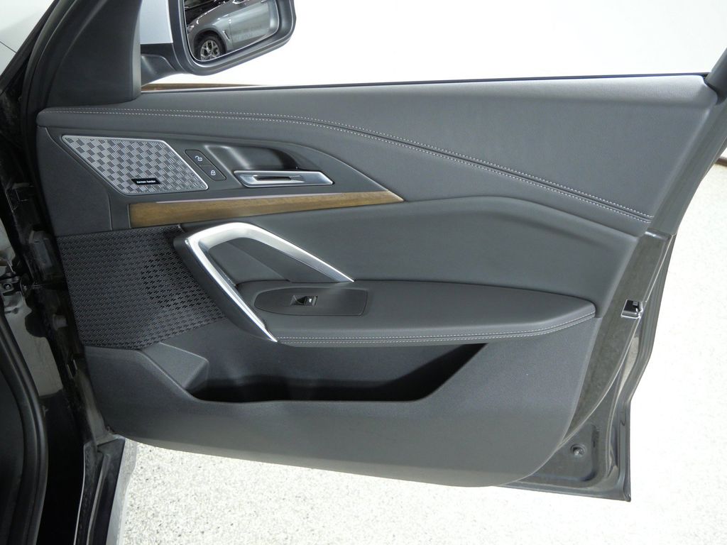 Thumbnail: 2023 BMW X1 - 28